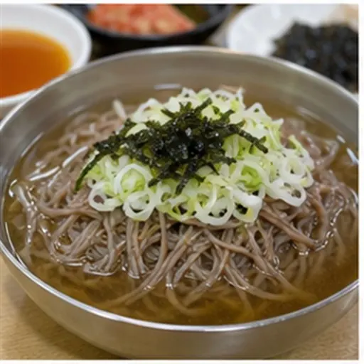한국식으로 차린 메밀국수