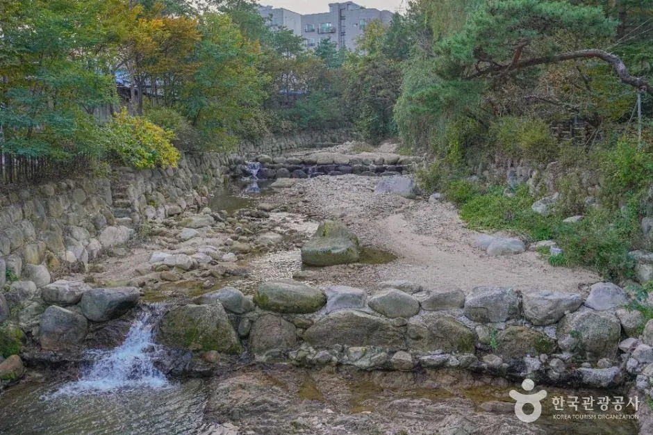 Uidong Valley official photo